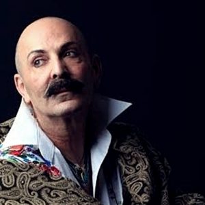 Türkiye’nin fenomen Moda tasarımcılarından biri olan cemil ipekçi, Posta’dan Canan