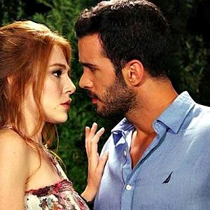 Star Tv’de cuma akşamları ekrana gelen ve Barış Arduç ile