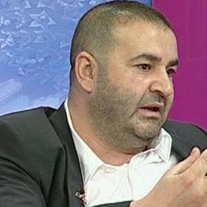 Eşi Esra Sezer’in tartışma sonrası kızları Sudem ve Irmak’ı da