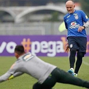 Galatasaray’da 5 yıldır kaleci antrenörü olarak görev yapan Brezilyalı Claudio