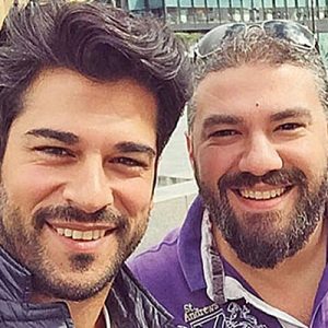 3 yıldır birliktelik yaşayan Burak Özçivit ile Fahriye Evcen, Roma’dan