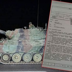 Darbeci teröristlerin işgal ettiği Genelkurmay mesaj sisteminden yandaş birliklerine gönderdiği