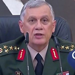 Genelkurmay Başkanvekili Orgenaral Ümit Dündar, kameraların karşısına geçerek açıklamalarda bulundu.