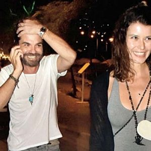 Magazin muhabirlerinin Beren Saat’e ‘hamilelik nasıl gidiyor’ sorusuna, ünlü oyuncunun