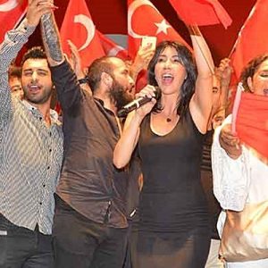15 Temmuz darbe girişiminin ardından başlatılan ‘Demokrasi Nöbetleri’ tüm coşkusuyla