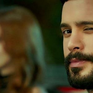 Star Tv’nin geçen sezon ilgi gören dizilerinden Kiralık Aşk’ın merakla