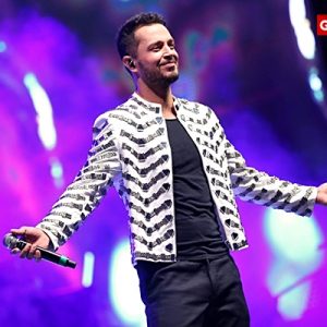 Murat Boz, Harbiye Cemil Topuzlu Açık Hava Sahnesini full doldurdu.Merdivenlerin
