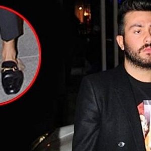 Farklı giyim tarzıyla adından söz ettiren Engincan Ural, bu kez