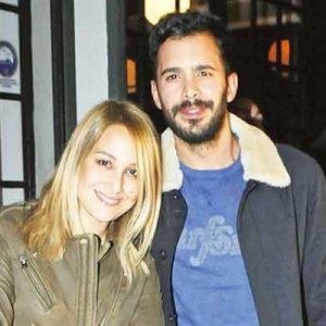 Barış Arduç ile Gupse Özay, Etiler’de hamburger yedi. Sanal âlemde