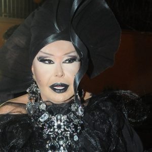 Bülent Ersoy, sosyal medyada adına açılan 200’den fazla sahte hesap