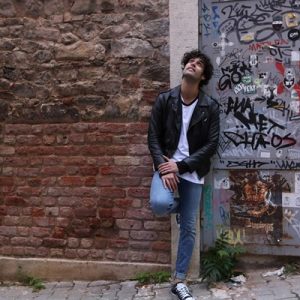 Müzikten sinemaya, oyun dünyasından, sosyal medyaya olan biten her şey