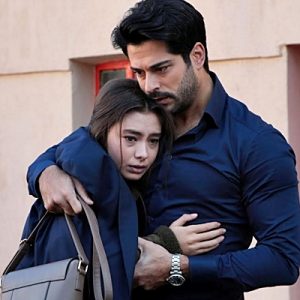 Burak Özçivit ve Neslihan Atagül’ün rol aldığı Kara Sevda’nın yeni