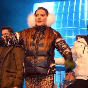 Hava sıcaklığının sıfırın altında 20 derece olduğu açık hava konserinde