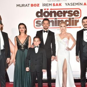 Yapımcılığını TAFF’ın üstlendiği, 2016’nın merakla beklenen son filmi “Dönerse Senindir”