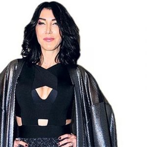 Geçtiğimiz yıllarda plaj ve gece kulübü işleten 44 yaşındaki popçu