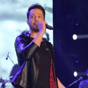 Bostancı Gösteri Merkezi’ndeki konserine “Ülkemiz çok kötü günler geçirdi” diye