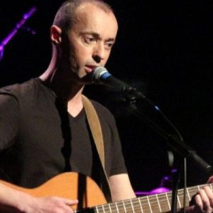 Frederic Fromet’in yazdığı ve Reina katliamıyla ilgili içinde “Türkler ağlamalı