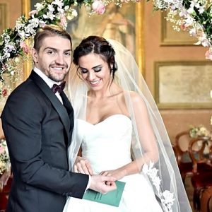 Genç oyuncu Şükran Ovalı ve bir süredir birlikte olduğu Beşiktaşlı