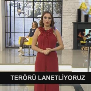 Zuhal Topal, hafta içi her gün Star Tv ekranlarında yayınlanan