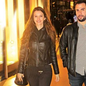 ‘Bu Şehir Arkandan Gelecek’ adlı dizinin güzel oyuncusu Leyla Lidya