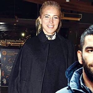 Sevgilisi Tuna Aksu’dan ayrılan Burcu Esmersoy, ‘Arda da sevgilisinden ayrıldı.