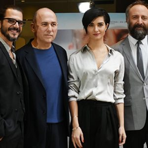 Yönetmen Ferzan Özpetek’in kendi kitabından uyarladığı son filmi ‘İstanbul Kırmızısı’nın