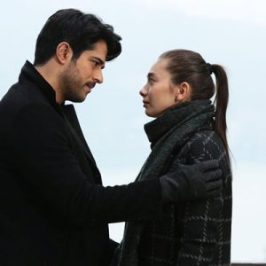 Ay Yapım imzalı, Burak Özçivit ve Neslihan Atagül’ün rol aldığı