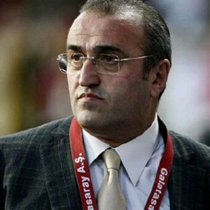 Galatasaray’ın eski yöneticisi Abdürrahim Albayrak, sarı kırmızılıların gündemine dair önemli
