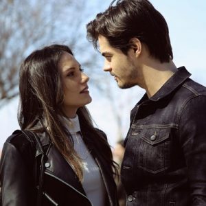 Başrollerini Ece Uslu, Cansel Elçin, Nilay Deniz ve Berk Atan’ın
