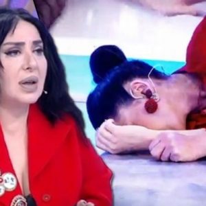 Nur Yerlitaş stüdyodaki gerginlik sonrası stüdyoyu terk ederken, yarışmacı Deniz