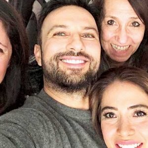 Estetik sonrası ilk görüntü. New York’ta konser veren Tarkan’ı yalnız