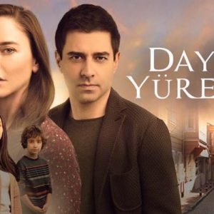 Ünlü oyuncu Ece Uslu, ‘Dayan Yüreğim’ dizisinin setinde kendisine tahsis