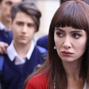 Pazar günleri yayınlanan Hayat Bazen Tatlıdır diziden kötü haber geldi.