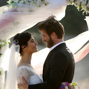 Ay Yapım imzalı ‘Cesur ve Güzel’de büyük finale yaklaştıkça heyecan
