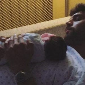 Arda Turan’la birlikte yer aldığı Deri Tanıtım Grubu’nun reklamlarıyla tanınan