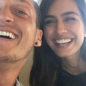 Mesut Özil ile sevgili olan Amine Gülşe düğün hazırlıklarına başladı.