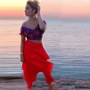 Geçen yıl Yenikapı mitingi için yazdıklarıyla gündem olan Sıla Gençoğlu,