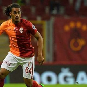 Galatasaray, bonservisi Manchester City’de bulunan eski futbolcusu Jason Denayer ile