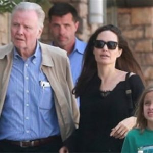 Brad Pitt’le boşanma davası yılan hikayesine dönen Angelina Jolie, önceki