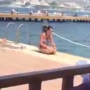 Sosyal medyada yayılan videoya kimse anlam veremiyor, tabi şayet bu