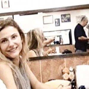 Sunucu Murat Başoğlu’nun, Bodrum’da bir teknede öpüştüğü kadının öz yeğeni