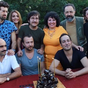 Yapımını TAFF’ın, başrollerini Ahmet Mümtaz Taylan, Alper Kul, Sarp Apak,