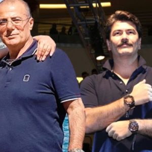 Filiz Aker’in ağabeyi Sümer Bayer konuştu, bu arada Aker’in taktığı