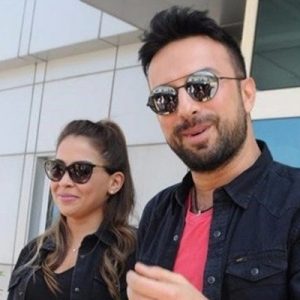 Megastar Tarkan Mayıs 2016’da hayranı olan Pınar Dilek ile Tarabya’daki