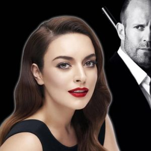 Ezgi Mola’nın Jason Statham’a yaptığı yorum takipçilerin dikkatinden kaçmadı. Jason