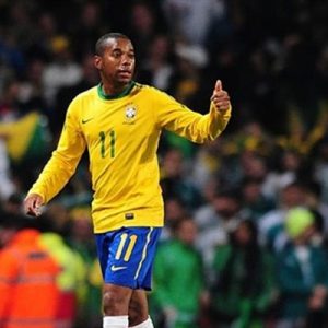 Yıldız futbolcu Robinho, Milan’da oynadığı dönemde 22 yaşındaki Arnavut uyruklu