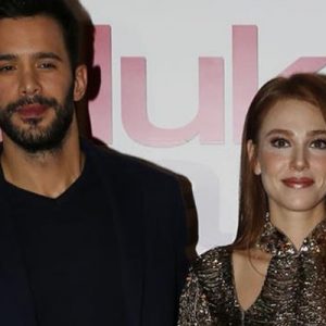 Barış Arduç’la Elçin Sangu hayranlarının ‘sevgili olun’ ısrarına Barış’ın aşk