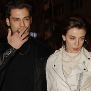 Başak Parlak’ın üç gün önce aşkını ilan ettiği Alp Navruz,