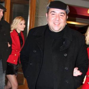 Ata Demirer’in tek kişilik şovu “Ata Demirer Gazinosu”nu izleyenler arasında