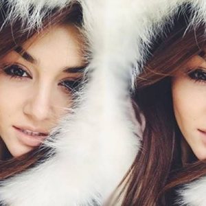 Güzel oyuncunun Instagram hesabında paylaştığı son fotoğrafı binlerce beğeni ve